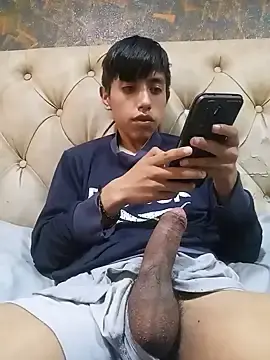Stripchat Free Porn Cam of danuel23