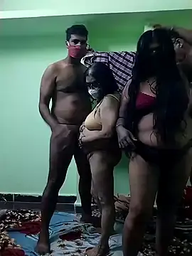 Stripchat Nude Webcam of Hotviyaja-sexy