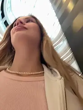 Stripchat Best Webcam of blonde_exe