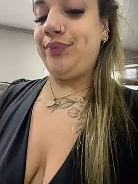 Stripchat Free Porn Cam of kahreal