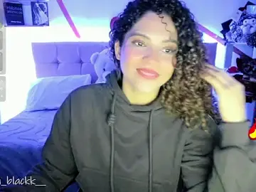 Stripchat Best Webcam of Luna_blackk