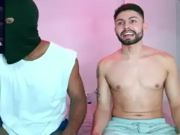 Stripchat Adult Webcam of davgostoso