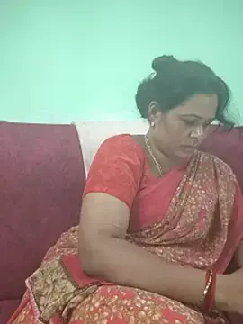 Stripchat Nude Webcam of tamilaruvi