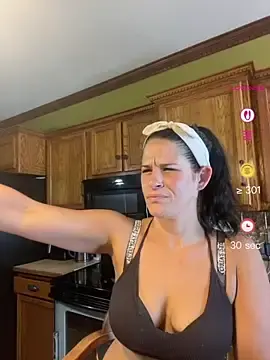 Stripchat Free Live Porn of SweetVanessaValentine