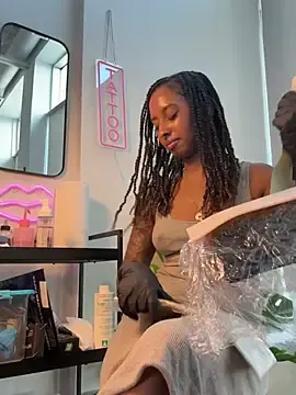 Stripchat Live Porn of Your_Paris