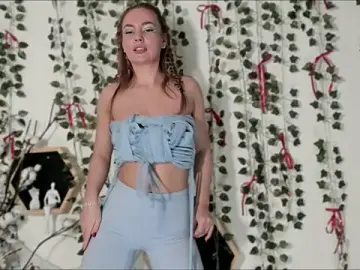 Stripchat Watch Live Sex Cams of _BellaClark