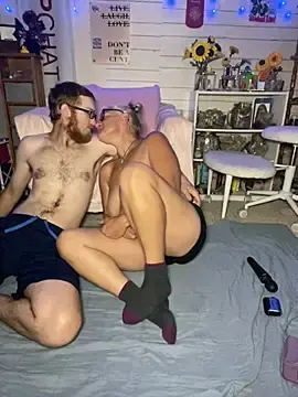Stripchat Best Webcam of TrenaAnne