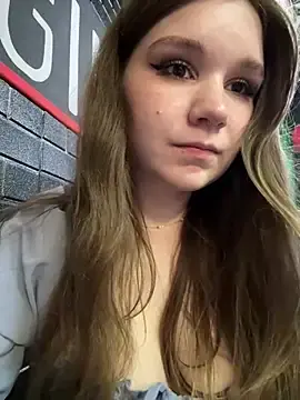 Stripchat Free Porn Cam of PumaShyXD