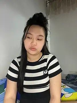 Stripchat Live Porn of Almira6868