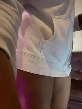 Stripchat Sex Cam of SamaraDesire
