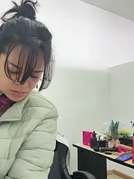 Stripchat Watch Live Sex Cams of Dr_Nathalia_28