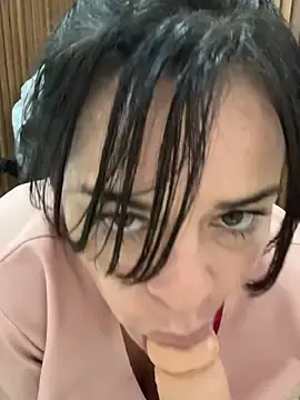 Stripchat Live Sex of Dr_Nathalia_28