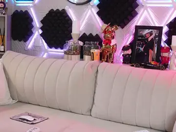 Stripchat Free Live Porn of Alvuwkaa