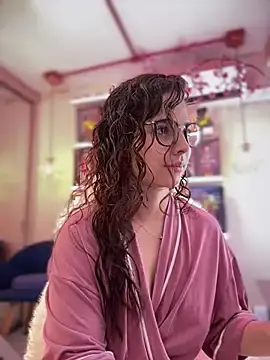 Stripchat Live Sex Cam of Zoe_Bae