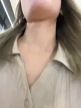 Stripchat Free Porn Cam of sharony_x