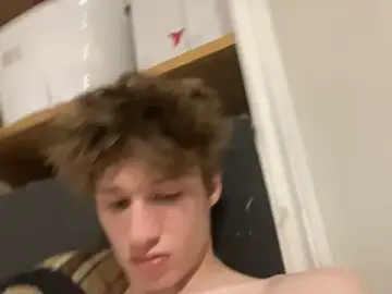 Stripchat Private Sex Chat of yourwhiteboy1