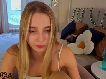 Stripchat Live Sex of L1na_Reeds