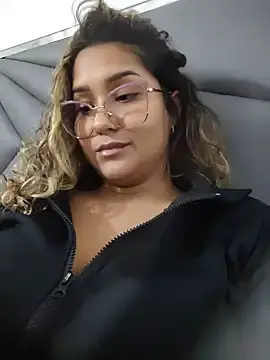 Stripchat Nude Webcam of BrendaGirs