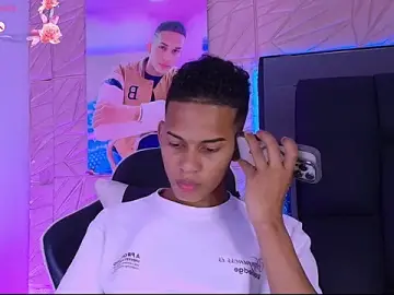 Stripchat Free Live Porn of dilan_alfonzo