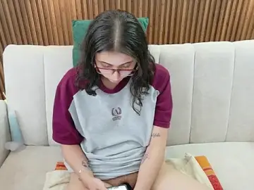 Stripchat Watch Live Sex Cams of feelena_mysoull