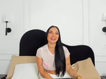 Stripchat Sex Cam of Martina_Becker