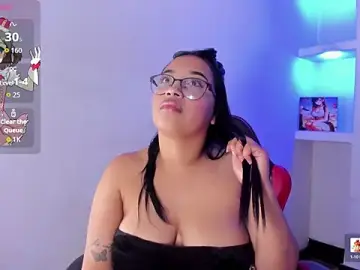 Stripchat Live Sex Cam of susan_mooree