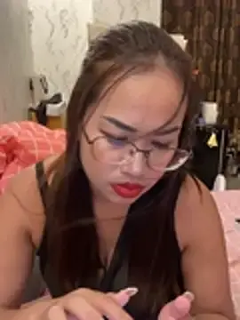 Stripchat Adult Webcam of Ponthip