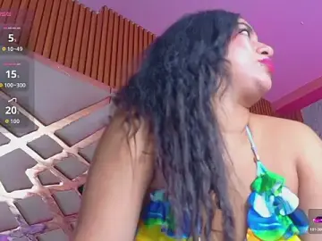 Stripchat Live Sex of softlatinaa