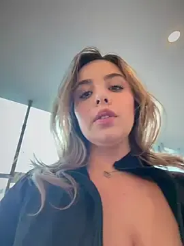 Stripchat Private Sex Chat of Alirawrz