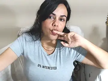 Stripchat Free Porn Cam of Aura_Catherine