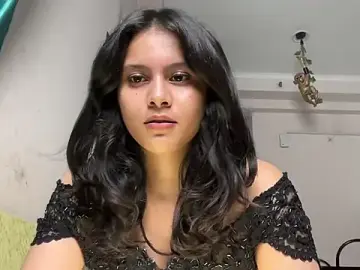 Stripchat Watch Live Sex Cams of Naira_fit
