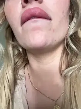 Stripchat Sex Cam of blissdimicco