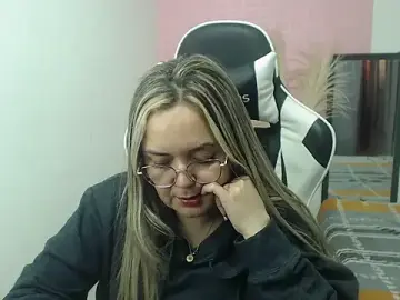 Stripchat Private Sex Chat of samy_vsn