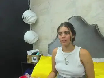 Stripchat Sex Cam of isabel_09