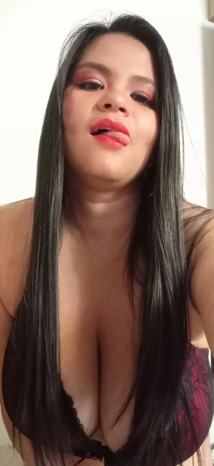 Julieta-tits