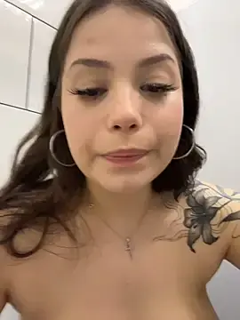 Stripchat Watch Live Sex Cams of Chloe__Moon