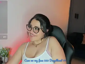 Stripchat Live Sex Cam of Dakhota_Rouge