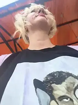 Stripchat Watch Live Sex Cams of RonnieKiss