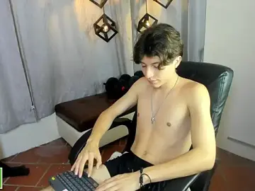 Stripchat Best live sex cam show of Marcoviolet