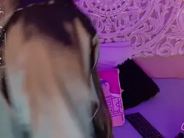 Stripchat Free Live Porn of MalaikaBrown