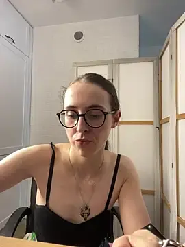 Stripchat Best live sex cam show of MartiniiSelenna