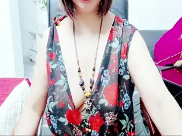 Stripchat Watch Live Sex Cams of Miu-Le