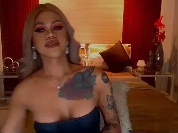Stripchat Free Porn Cam of StellaStrong30