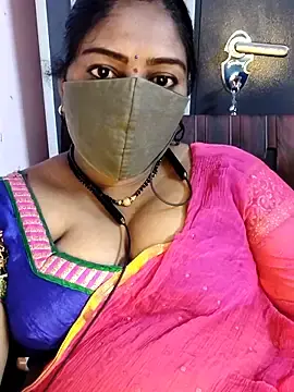 Stripchat Sex Cam of YOUR_CUTE_TELUGU_X