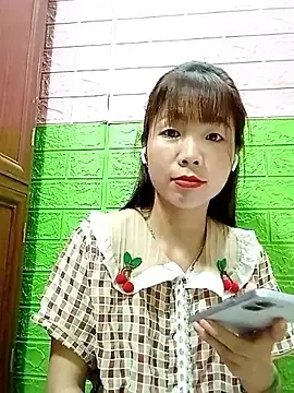 Stripchat Watch Live Sex Cams of AmyLinee01