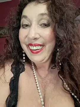Stripchat Live Porn of GypsyEsmeralda