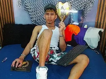 Stripchat Best live sex cam show of Skinny_cute_Alyer