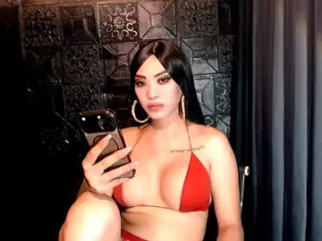 Stripchat Free Porn Cam of ASIANHOTTIE_69