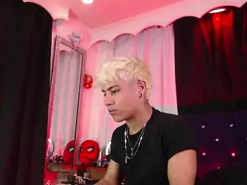 Stripchat Live Sex Cam of Sexys_Boys_Hot1