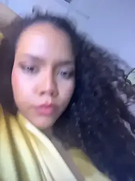 Stripchat Free Live Porn of CurlyOopsieXXX